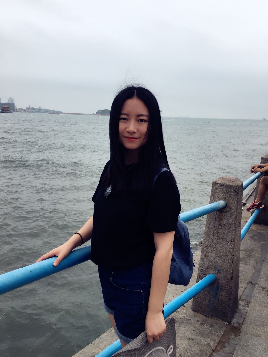 黄瑛