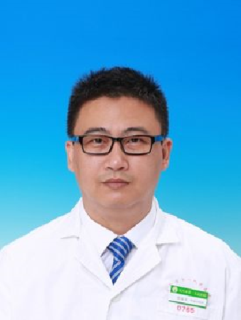 춫