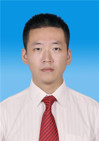 严磊