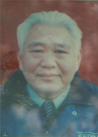 ½