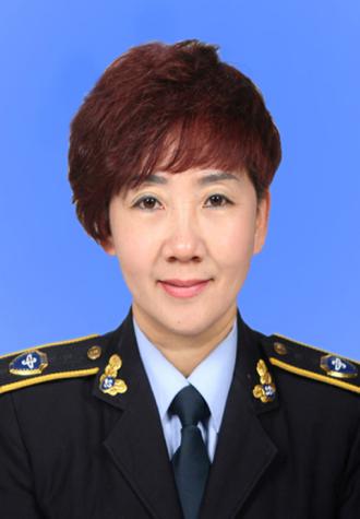 吴逢英