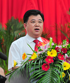 傅鸿彬