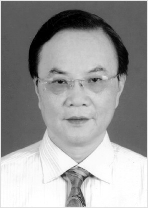 谭亚新